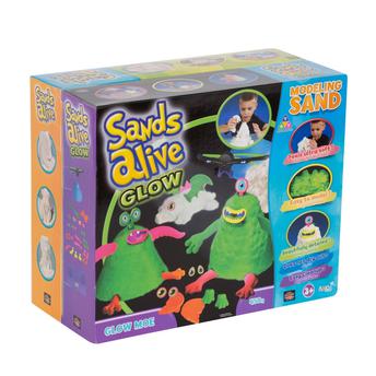 Let your imagination come to life with the Sands Alive Glow Moe & Animals Combo Pack