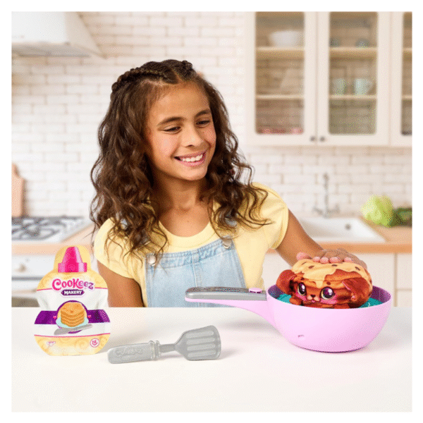 Cookeez Makery Pancake Treatz S2 Battery Operated - Image 2