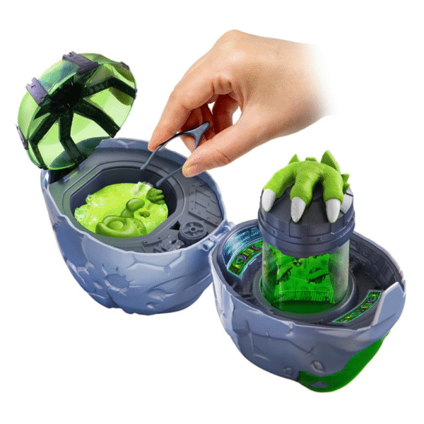 Meteorite Surprise Dino Toy Unboxing Capsule With Hidden Action Figure - Image 4