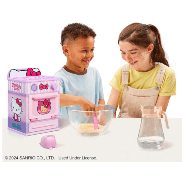 Cookeez Makery Hello Kitty Oven Treatz Battery Operated - Image 6